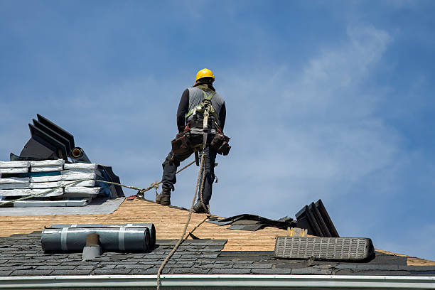 Professional Gutter Installation technician working in South Lyme, CT